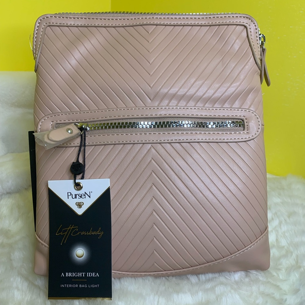 ❤️SOLD❤️PurseN litt Crossbody